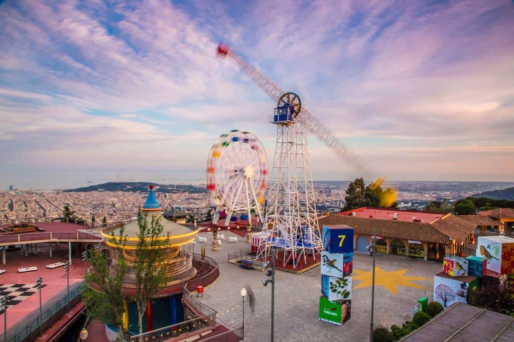 image visitar la montaña de Tibidabo parque 1