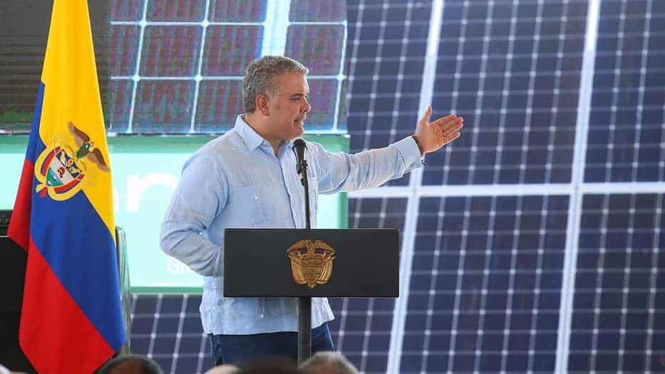 Ivan-Duque-fotovoltaica