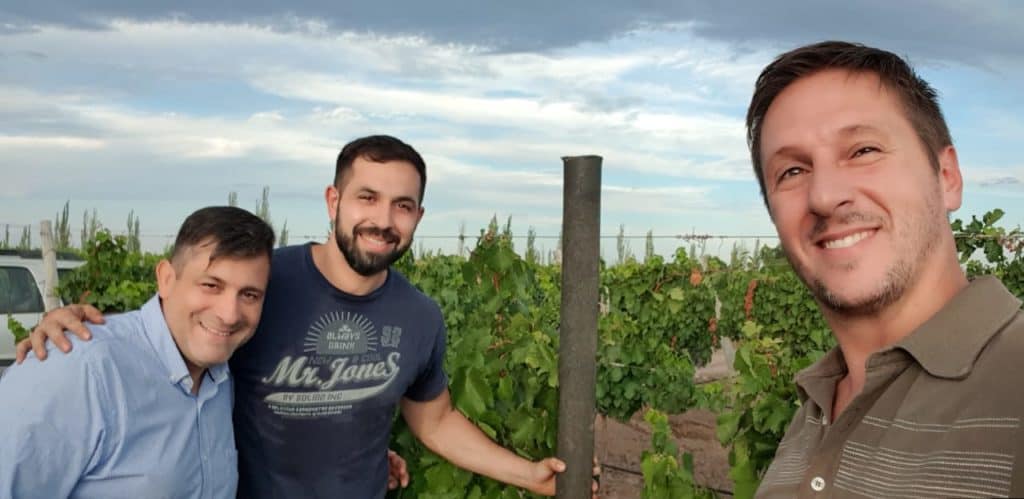 contaminacion Estos argentinos crean postes de 'madera' a partir de desechos plásticos Madera Plástica Mendoza