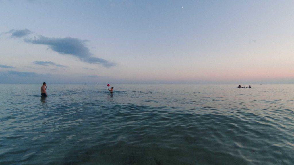 playa de marina di pescoluse, las maldivas de italia