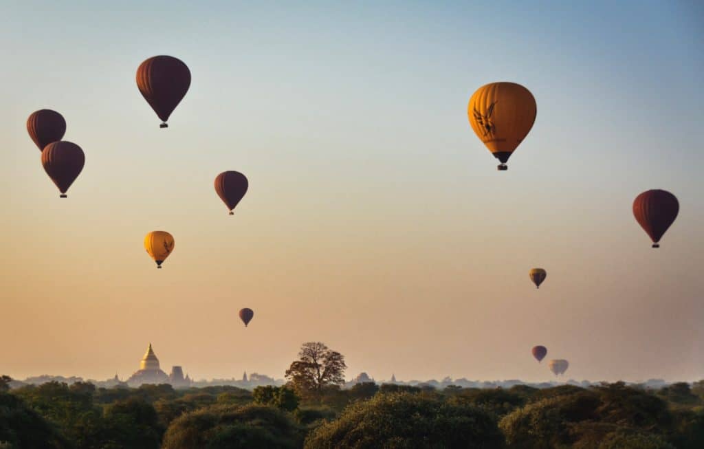 myanmar globos amanecer 2