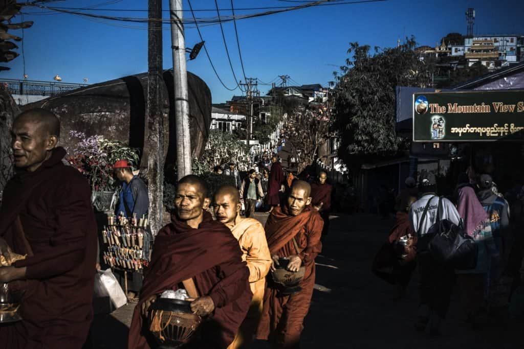 myanmar monks