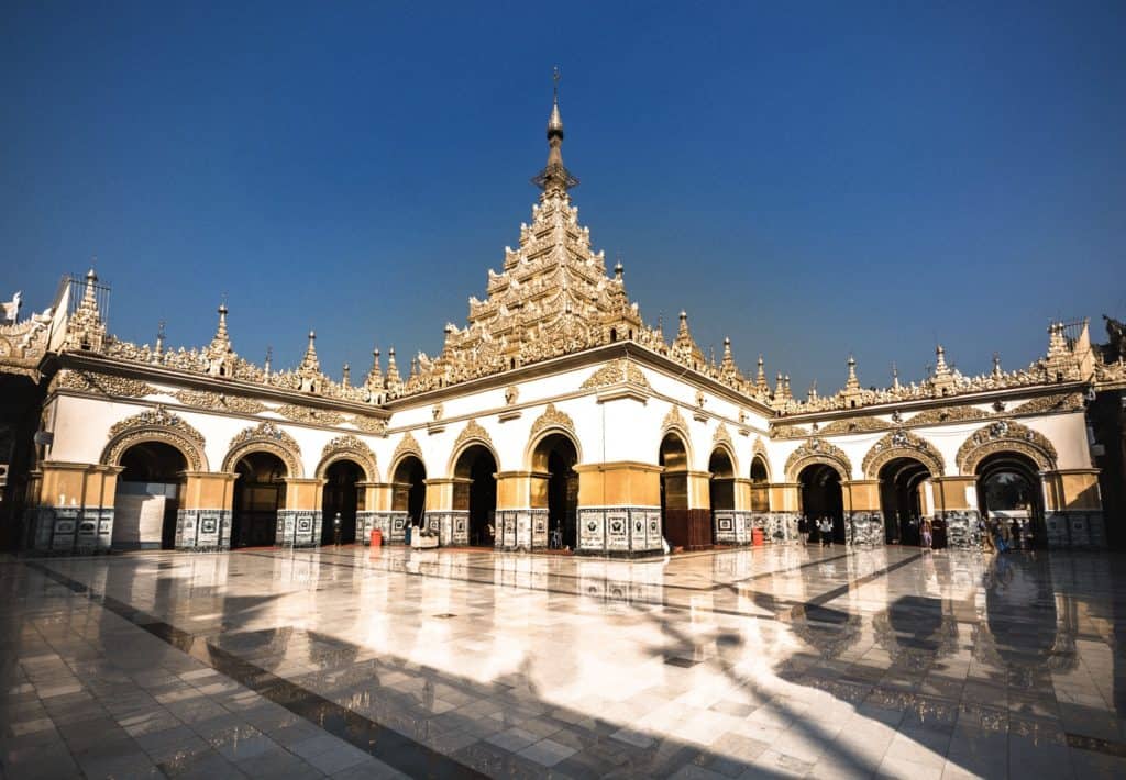 templo sin turistas myanmar