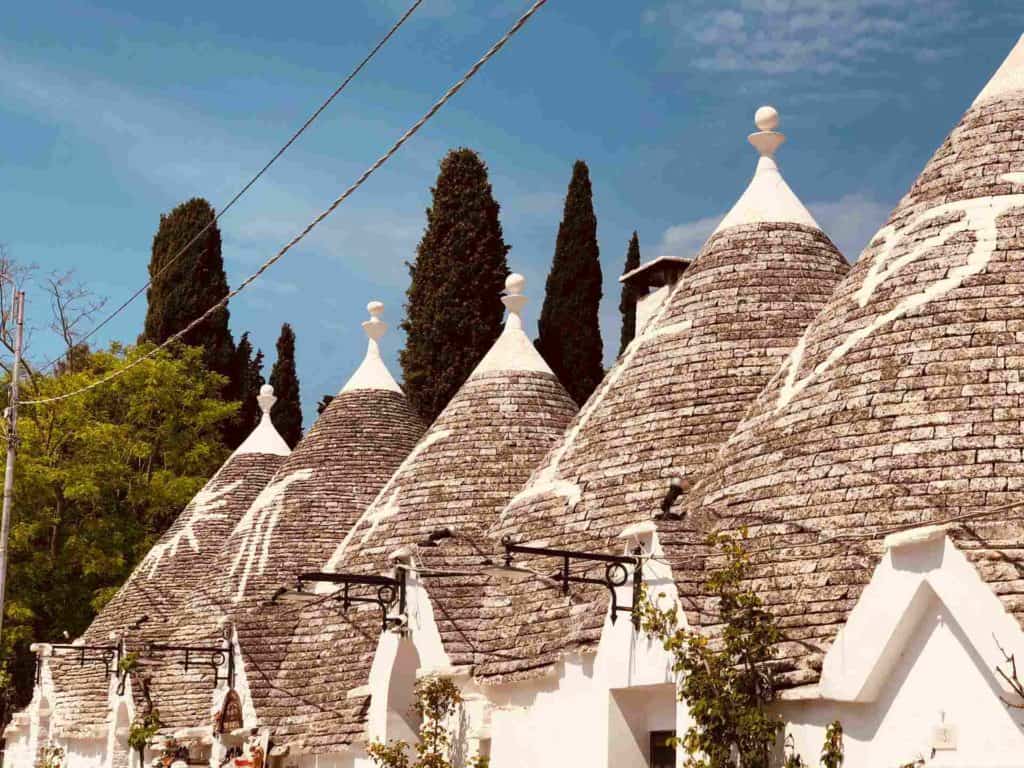 image alberobello trullos de alberobello