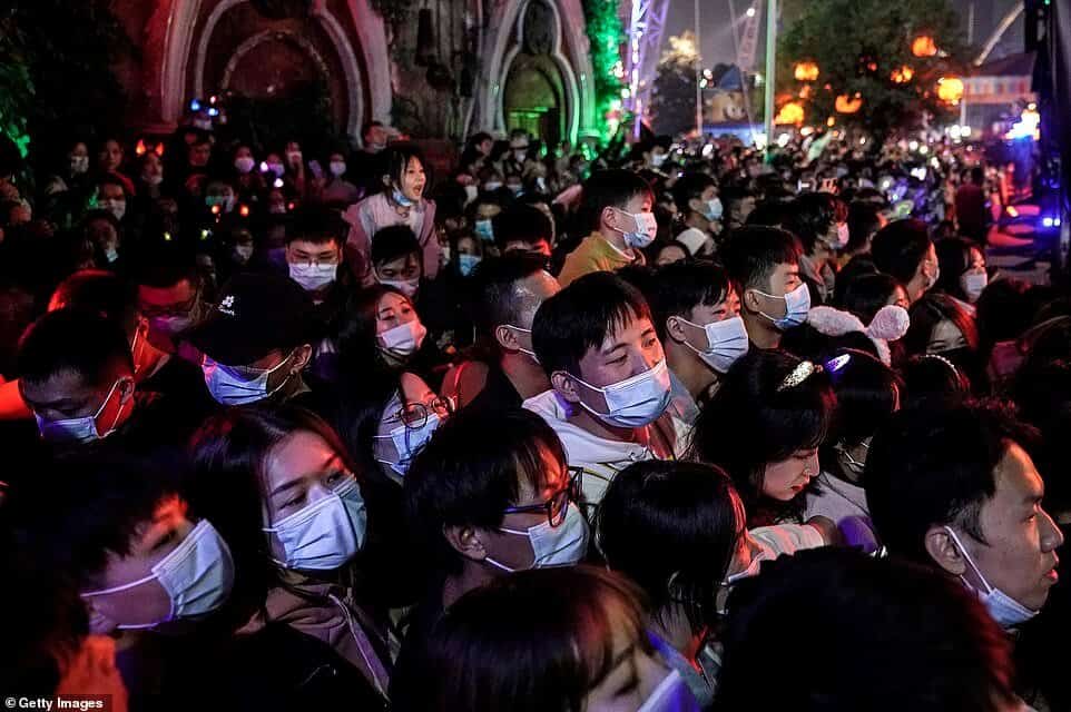 Halloween wuhan