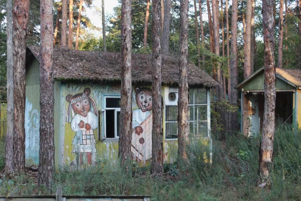 image Chernobyl Small cabins in the woods in the Chernobyl exclusion zone