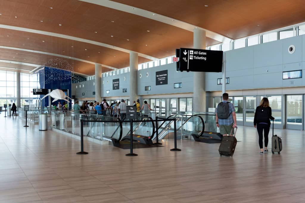 El Aeropuerto Internacional de Tampa ofrecerá pruebas de COVID-19 a pasajeros que viajen hacia y desde Florida