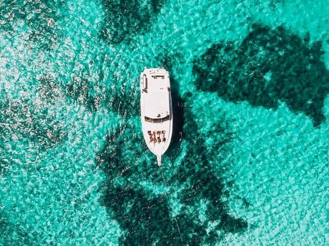 image Roatan angello pro obDMqhUIISU unsplash 1