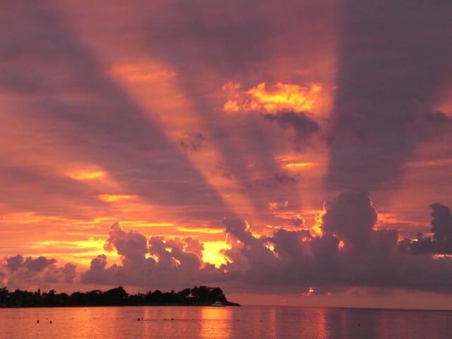 image Rick's Cafe jamaica sunset 1383006 640x480 1