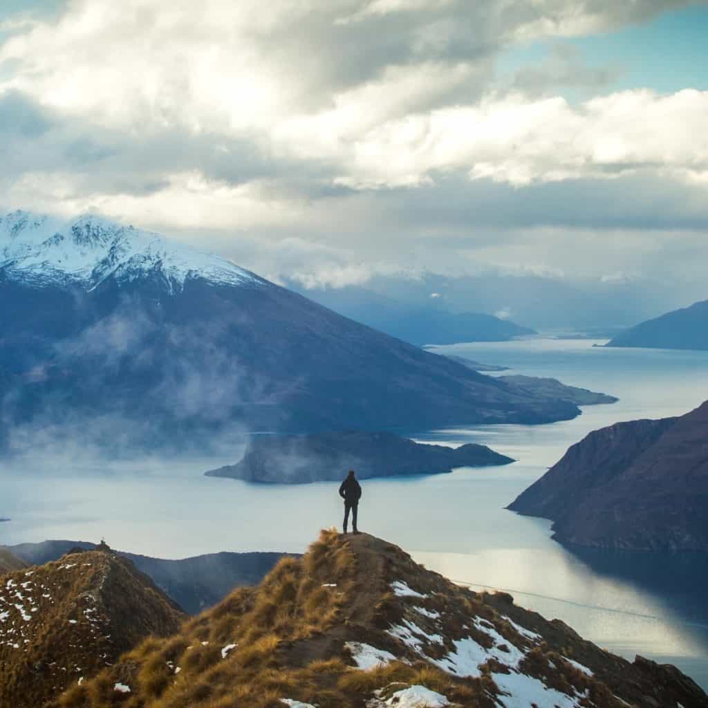 Nueva Zelanda transmitirá una clase de yoga virtual desde Glendhu Bay, Lake Wānaka