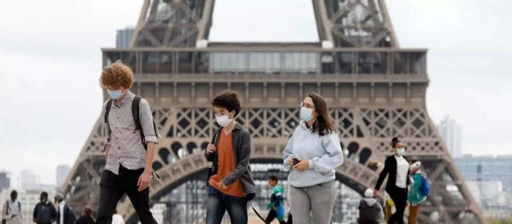 Francia: bares de París cerrarán a partir del martes debido a que la ciudad se encuentra en alerta máxima por COVID-19