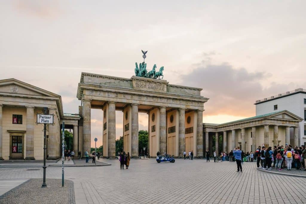 image gratis en Berlin pexels shvets anna 2570063 1 1