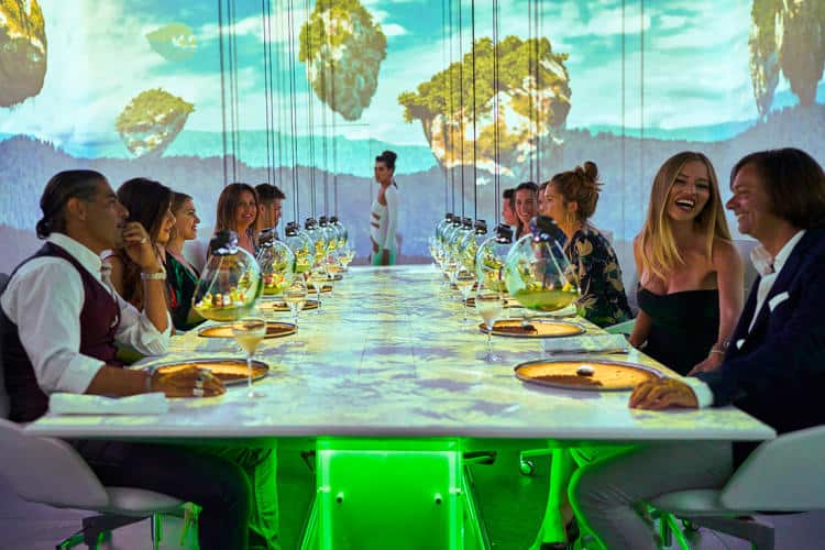 Combinación de tecnología, arte y comida: así es la experiencia en Sublimotion, el restaurante más caro del mundo que puedes conocer de visita por Ibiza