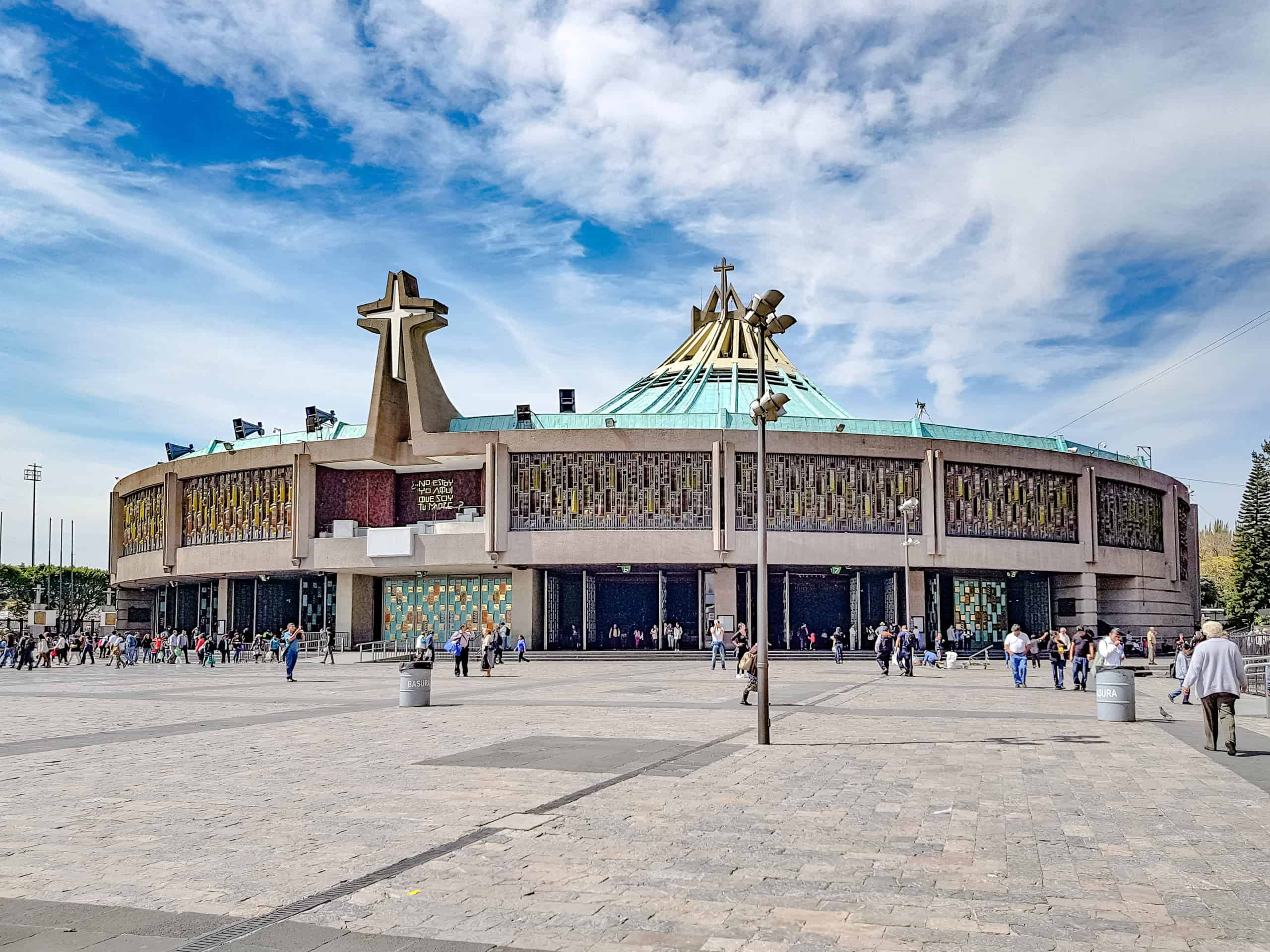 La Basílica de Guadalupe en la Ciudad de México 2