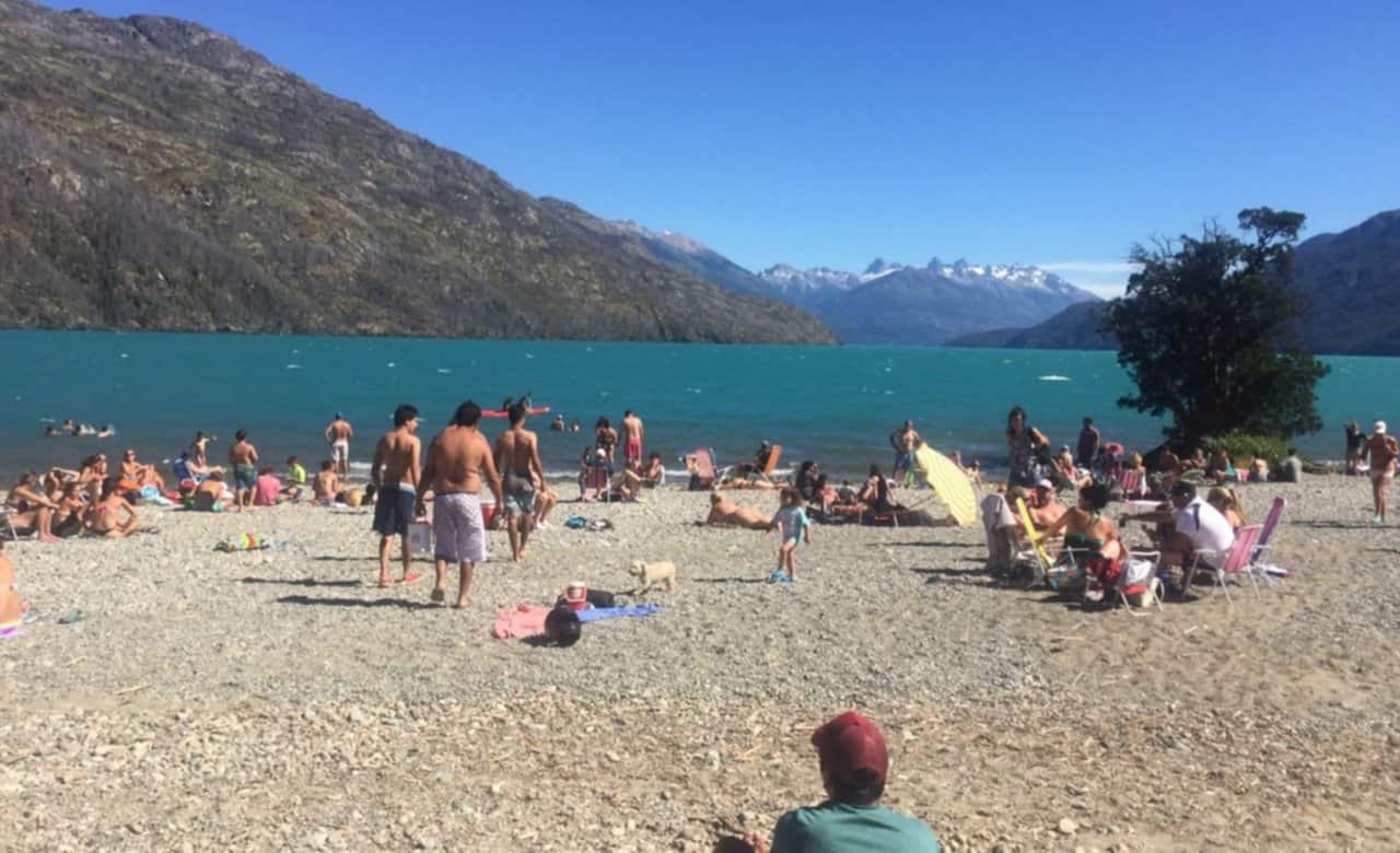 Lago Puelo turismo temporada de verano