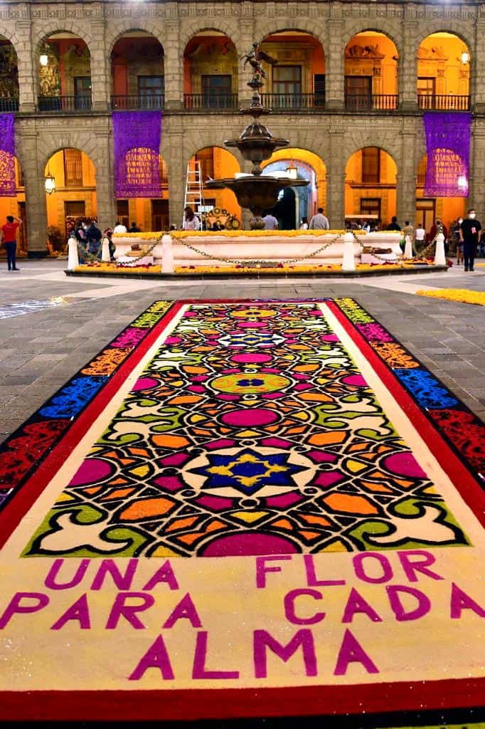 image Día de Muertos Mexico La celebracion por el Dia de Muertos tuvo un sentido homenaje a sus mas de 91.000 fallecidos por COVID 19 2