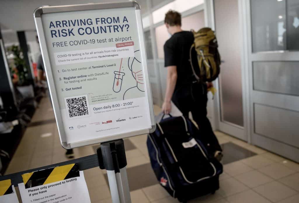 Nueva York: El aeropuerto LaGuardia ofrece pruebas de COVID-19 gratuitas y en las próximas semanas podrían implementarlo en el aeropuerto JFK 