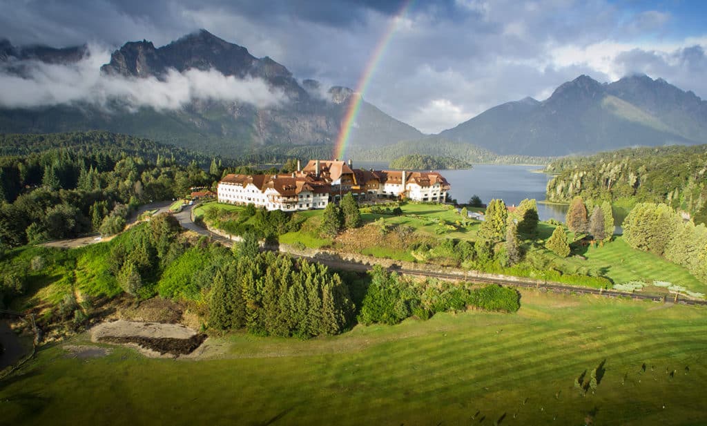 A partir de hoy reabre el hotel Llao Llao de Bariloche, una de las principales atracciones de la Patagonia argentina