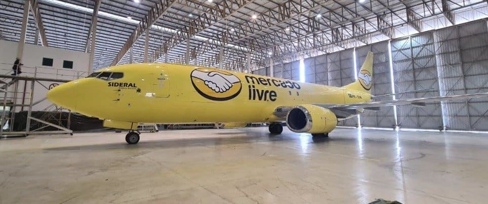 Mercado Libre presentó su propia flota de aviones para realizar las entregas más rápido