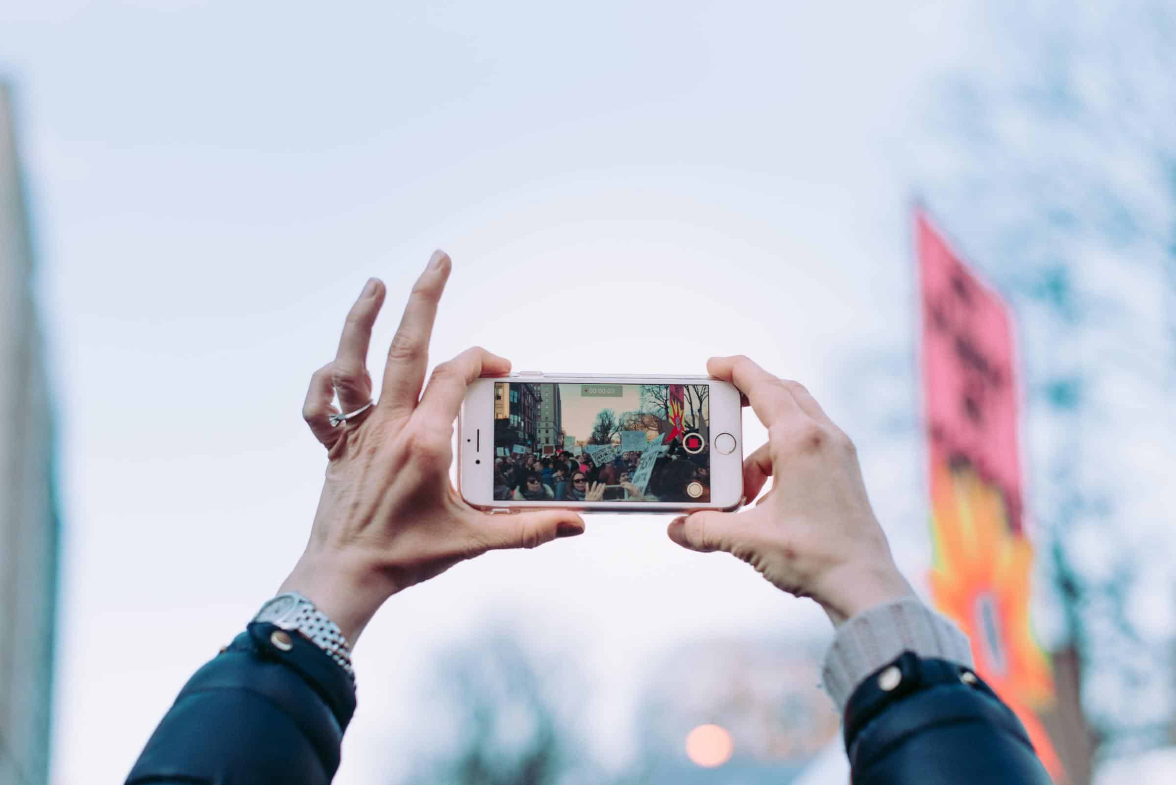 Google Fotos cambia sus políticas de almacenamiento y a partir de 2021 el espacio disponible será limitado