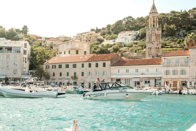 image isla de Hvar marcus lofvenberg 4OtdDwqrlIA unsplash 1