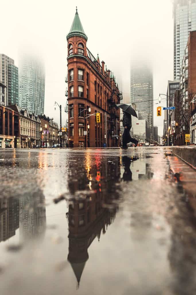 image Toronto en 2 días matthew henry Ix1TiS E17E unsplash 1