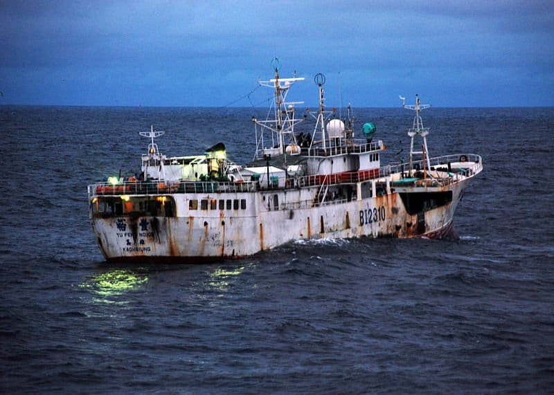 Chile, Colombia, Ecuador y Perú se pronuncian contra la pesca ilegal de embarcaciones extranjeras