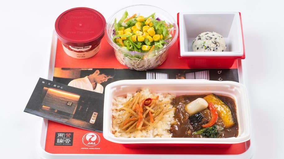 Japón: una aerolínea ofrece a los pasajeros la opción de saltearse comidas como parte de su compromiso para ser más sustentable