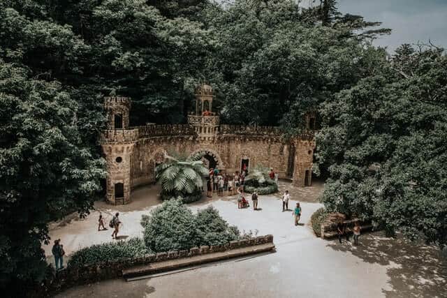 image Quinta da Regaleira vitor pinto KeBaLQDKYGA unsplash 1