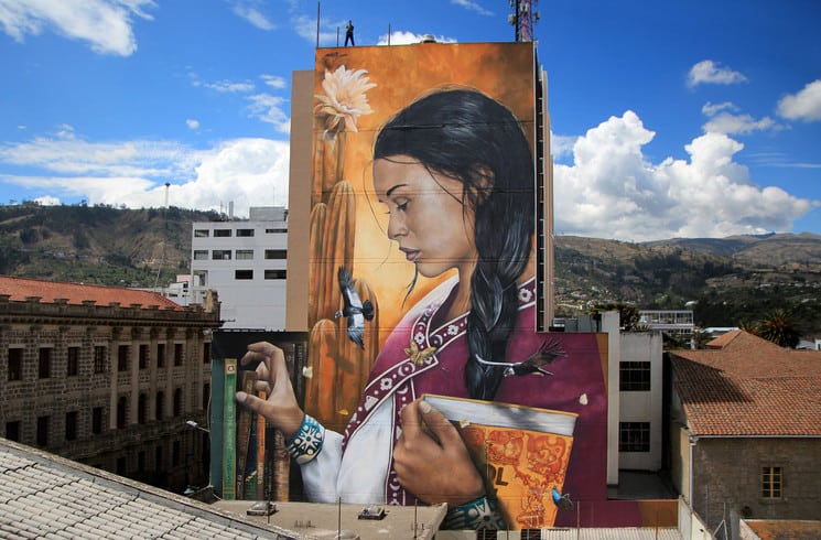 Este artista y naturalista francés crea murales hiperrealistas para inspirarse de la naturaleza