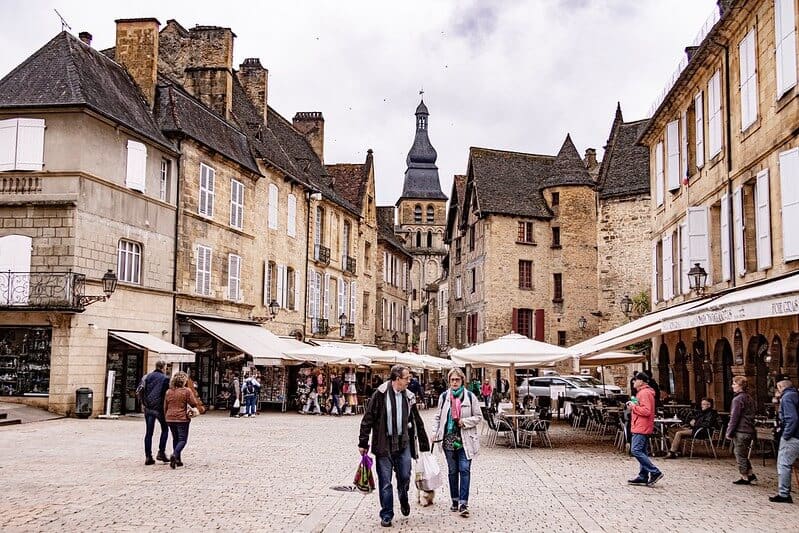 image Sarlat 48371218012 5bb8035f3a c 1