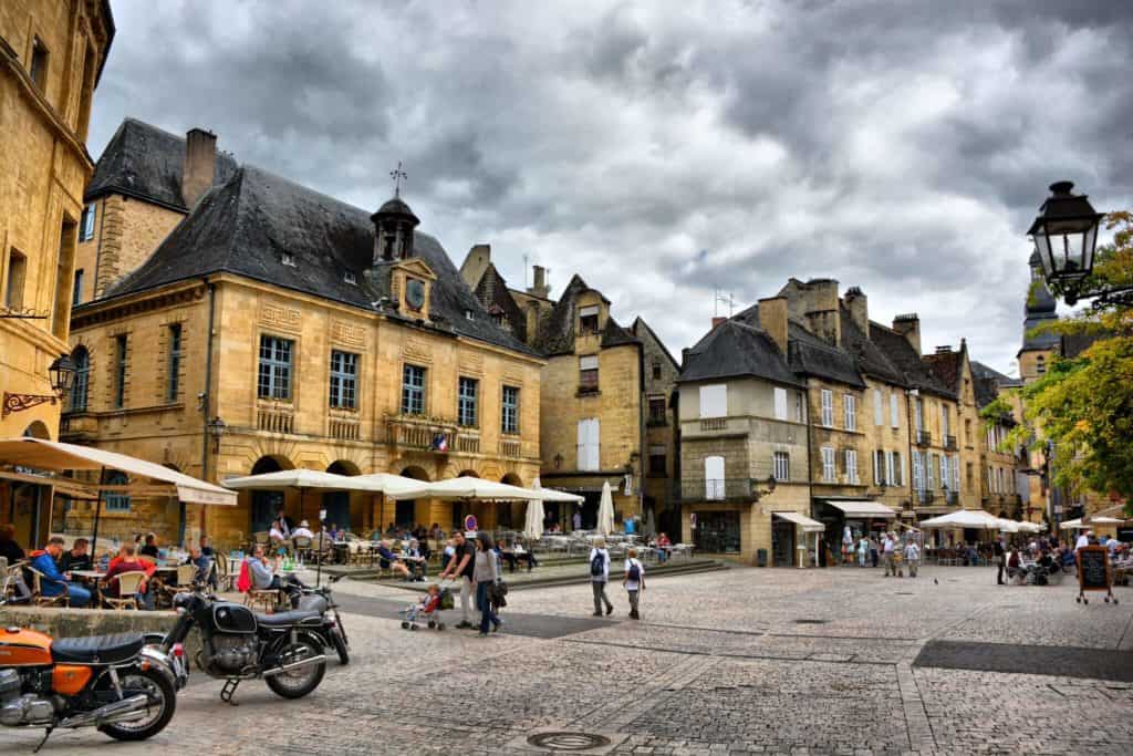 image Sarlat 49791183468 3dc8dd1440 k 1