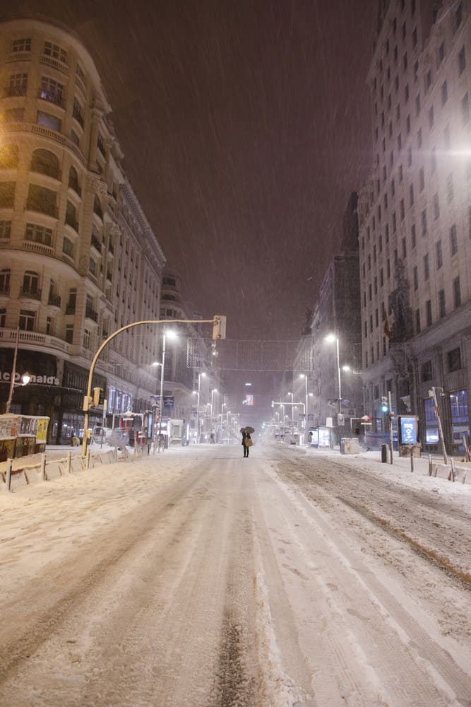 image calles de Madrid GALERIA Lo que Filomena dejo en las calles de Madrid 12 las mejores fotografias de una ciudad tenida de un historico temporal de nieve