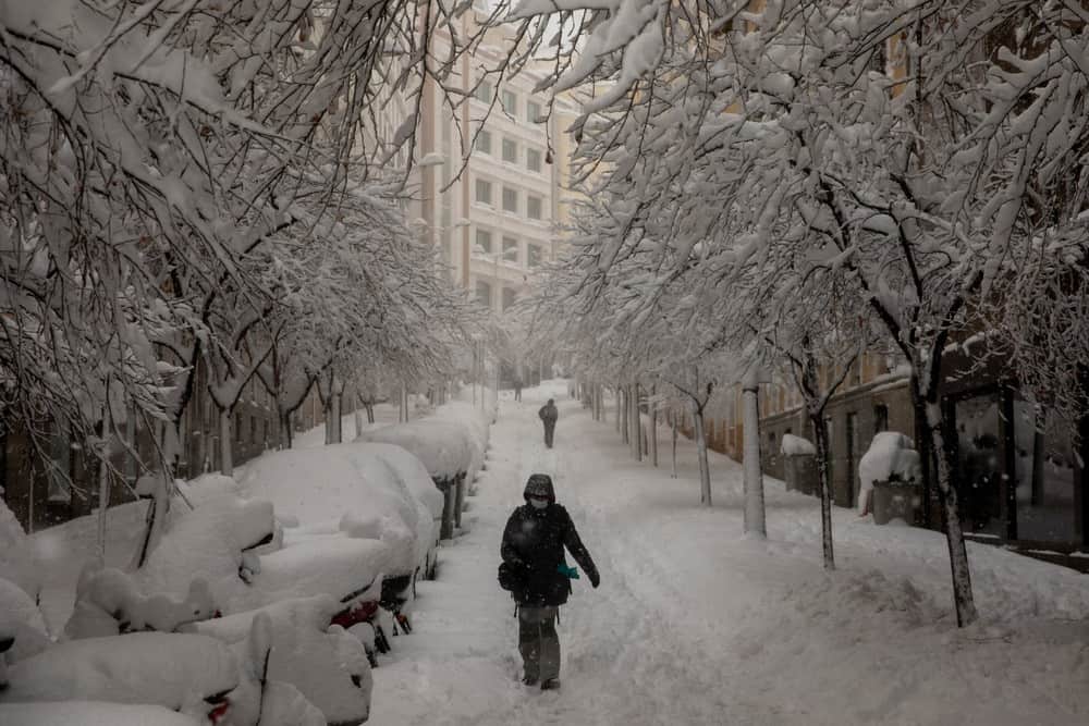 image calles de Madrid GALERIA Lo que Filomena dejo en las calles de Madrid 4 las mejores fotografias de una ciudad tenida de un historico temporal de nieve