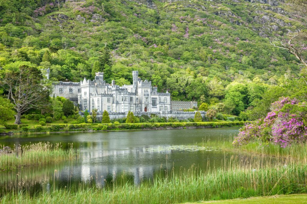 image irlanda Kylemore Abbey GettyImages 602202609