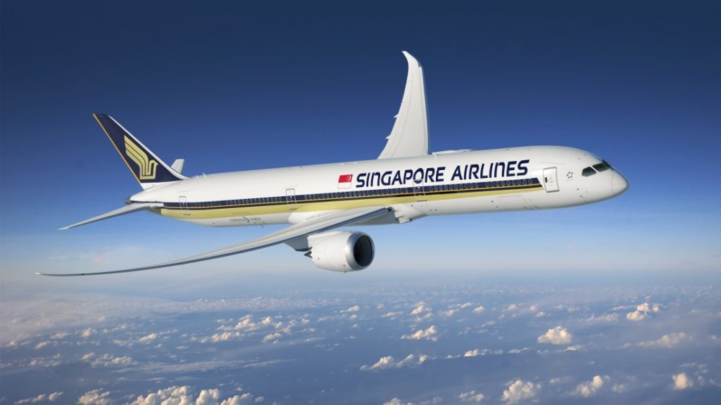 Esta aerolínea de Singapur planea ser la primera en el mundo en tener a toda su tripulación vacunada