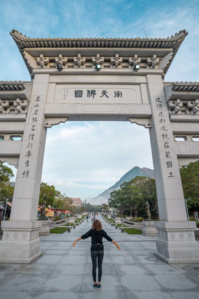 image Isla de Lantau artur kornakov bR172jH POs unsplash 1