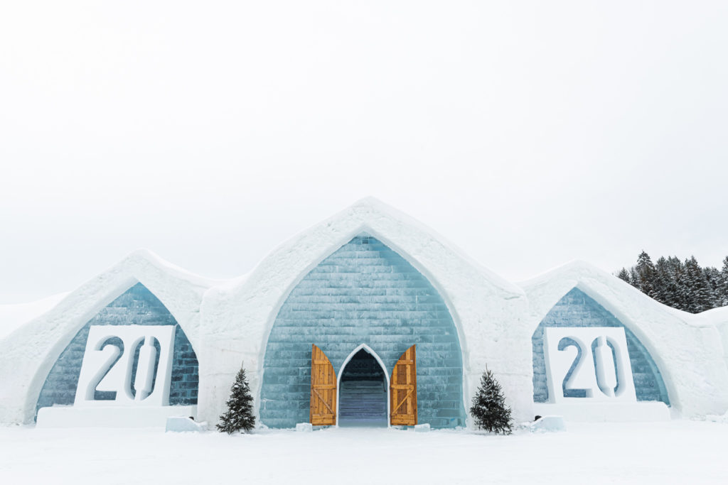 HOTEL DE GLACE ICE HOTEL