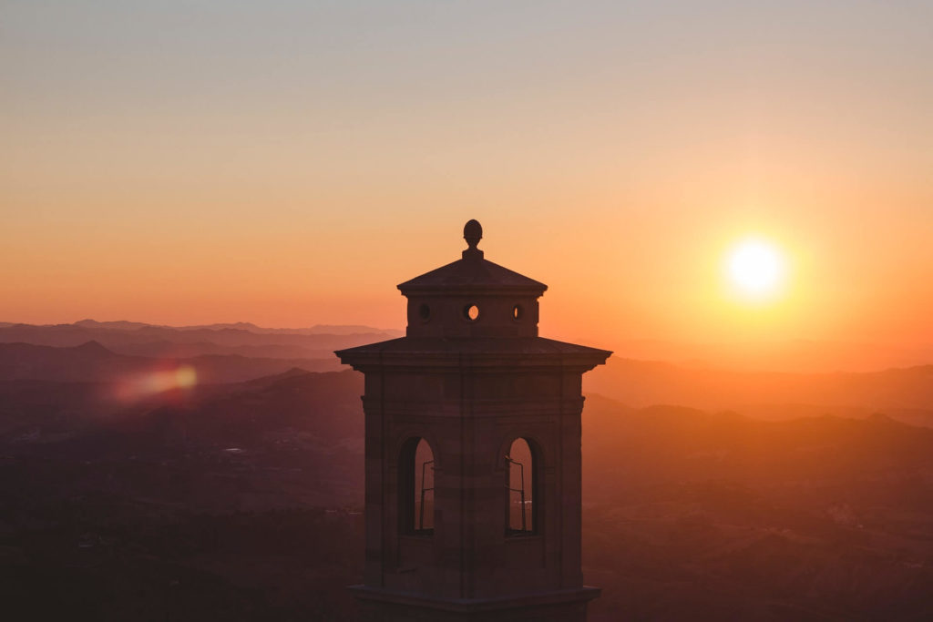 image San Marino sara groblechner LqzESpNy9cY unsplash 1