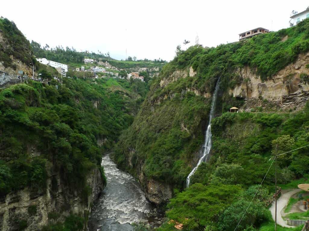 image Santuario de las Lajas 5305130434 c40ec272bd b 1