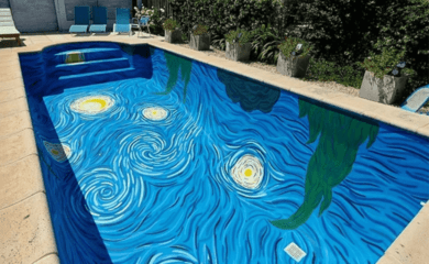 Dos artistas argentinas recrearon una piscina inspirada en Van Gogh te permite nadar en el cielo de ‘La noche estrellada’ 1