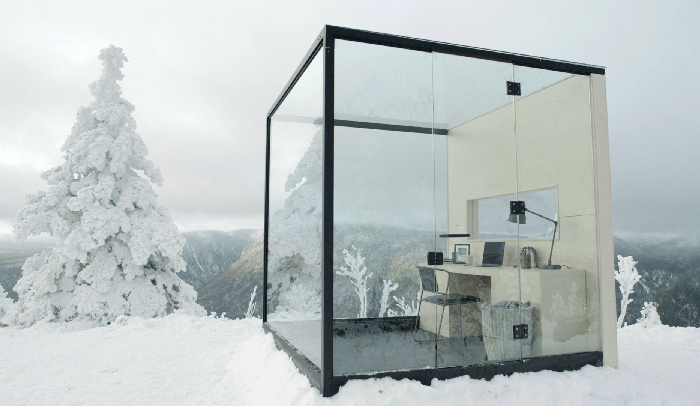 Esta marca de cerveza monta una oficina en lo alto de una montaña nevada para disfrutar del trabajo remoto y busca 5 personas para vivir la experiencia