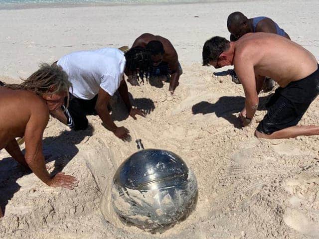 Una misteriosa bola de metal apareció en una playa de Las Bahamas