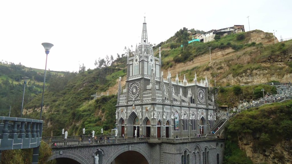 image Santuario de las Lajas cristian borrero Mr7HCDHLCus unsplash 1