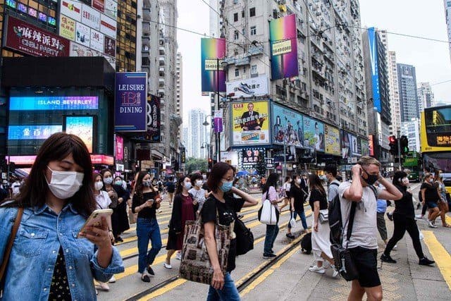 Un paciente de coronavirus escapó del hospital, en Hong Kong, y fue sentenciado a 6 meses de prisión 