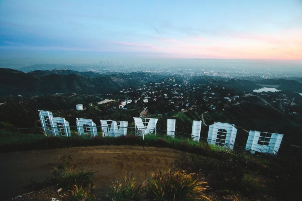 image cartel de Hollywood jeremy bishop jFAZ9MGP54M unsplash 1