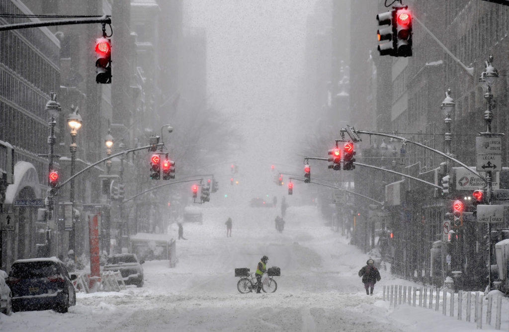 Te mostramos en fotos cómo fue la increíble nevada de Nueva York que puso en pausa a gran parte de su población