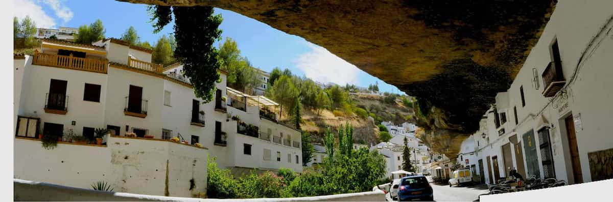 Setenil de las Bodegas