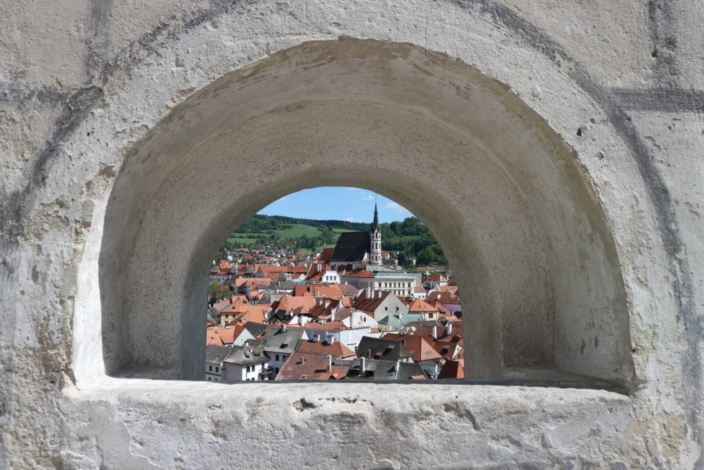 image Cesky Krumlov yoonsuh park laqubr2yLI unsplash 1