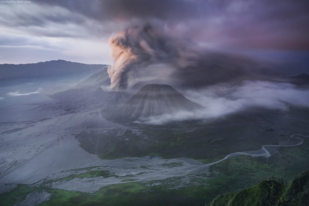 image volcán en erupción daniel kordan volcano photo 3